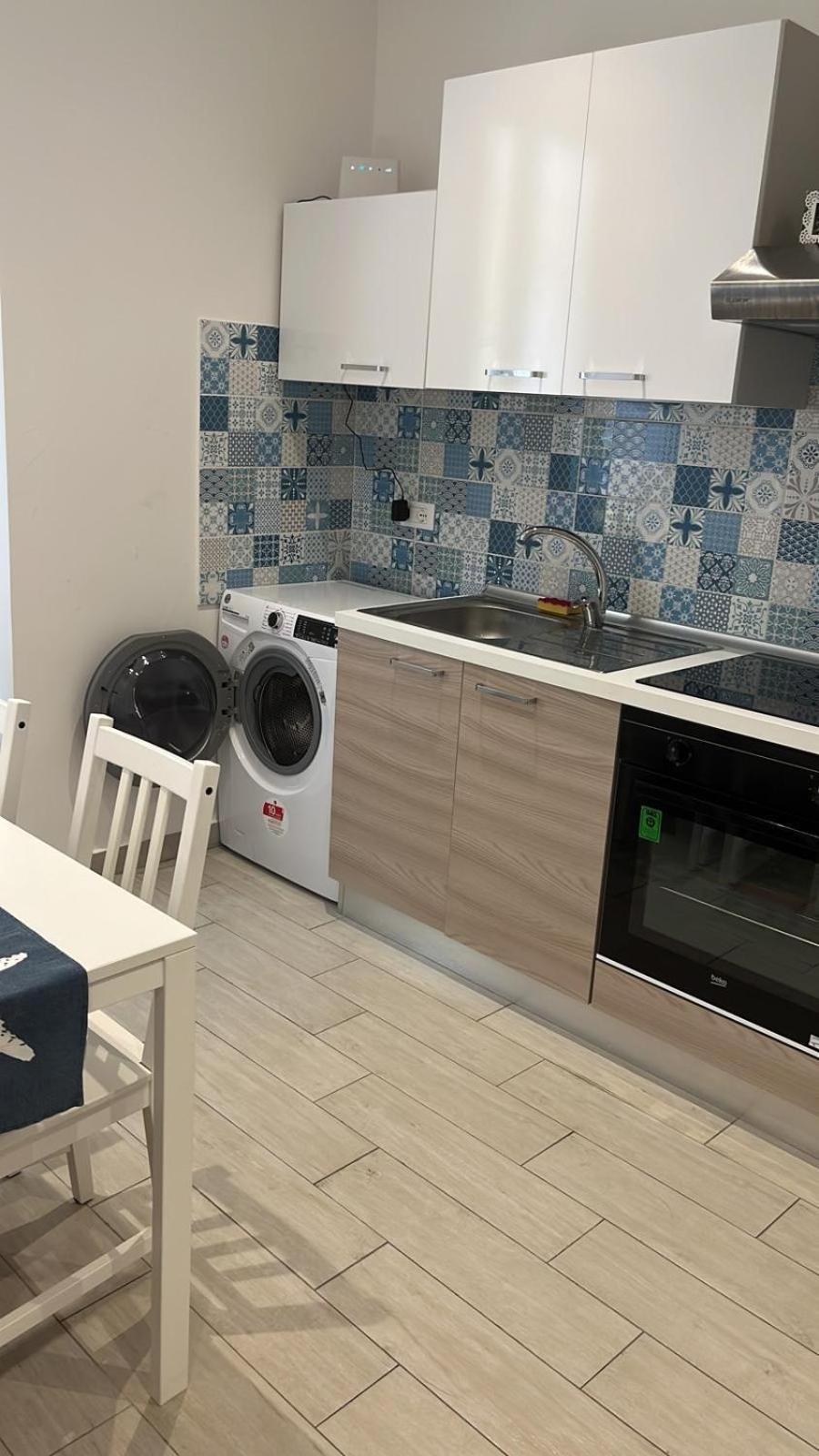 Lamberti Beach Apartment - 150 M From The Sea - Just Renewed - Wifi Савона Экстерьер фото